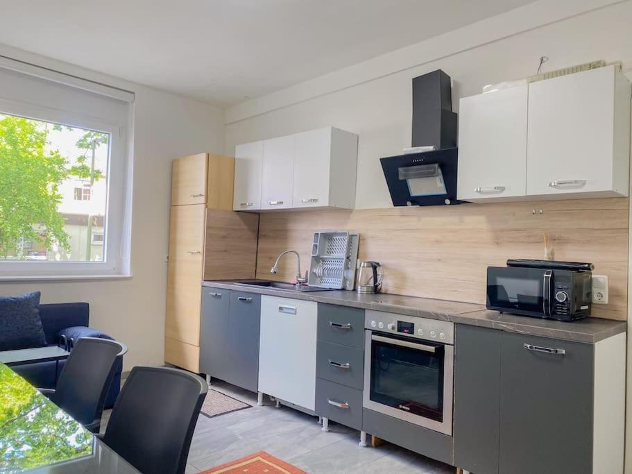 Well Equipped Apartment In ゲルゼンキルヒェン エクステリア 写真